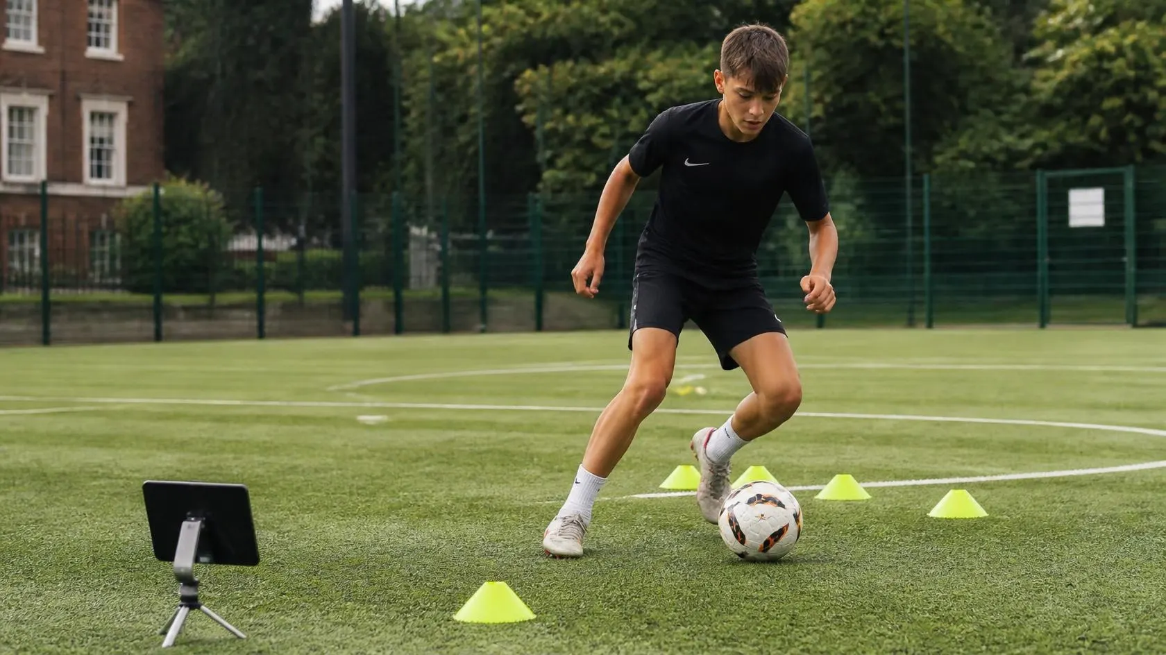 Online Football Training for Youth Players